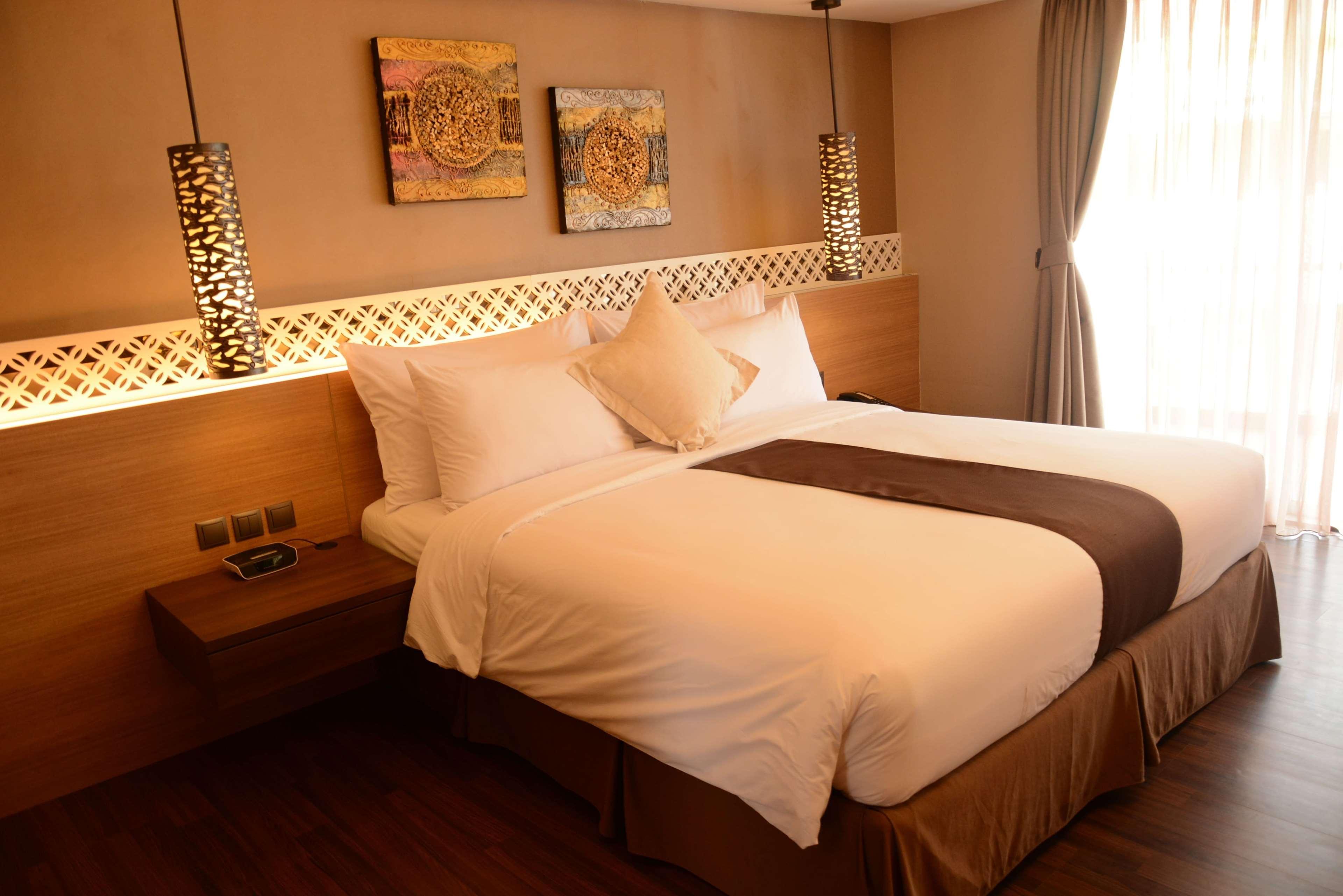 Ramada By Wyndham Bali Sunset Road Kuta Hotel Seminyak Exterior foto