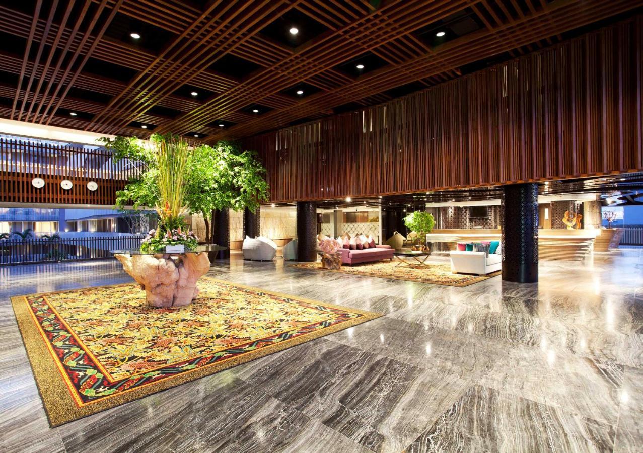 Ramada By Wyndham Bali Sunset Road Kuta Hotel Seminyak Exterior foto